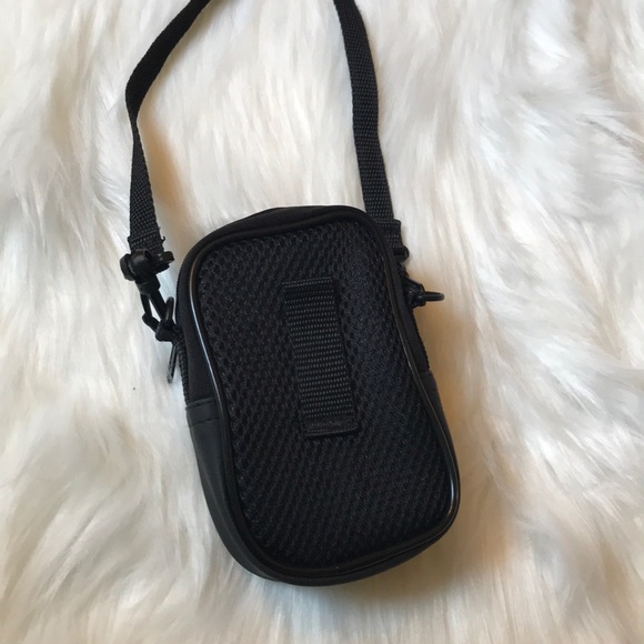 Camera or flip phone holder - Picture 4 of 4